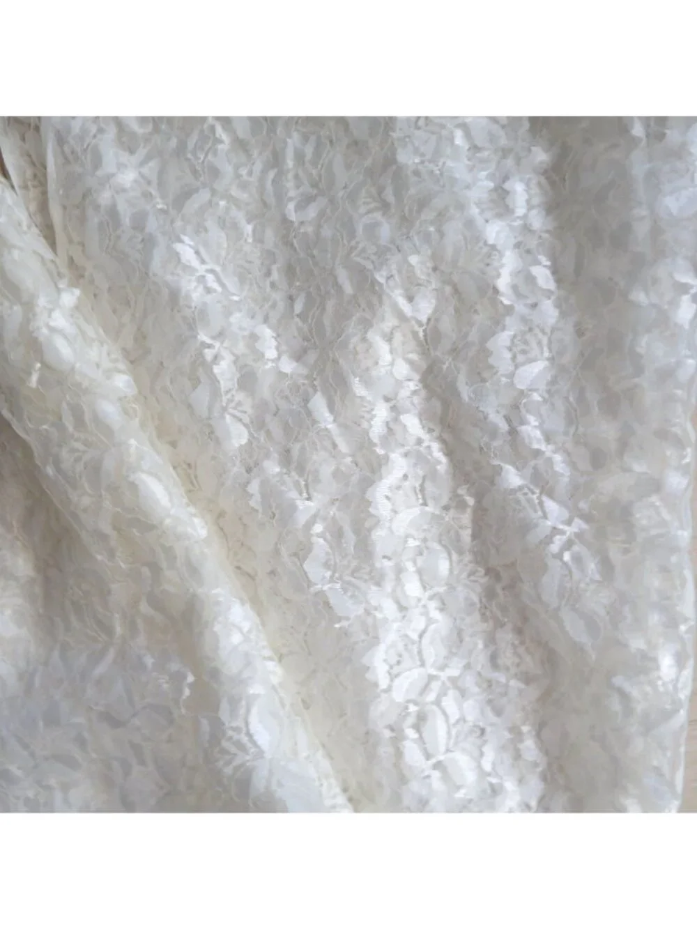 Vintage Set of 2 Lace Drape Panels Valance 56